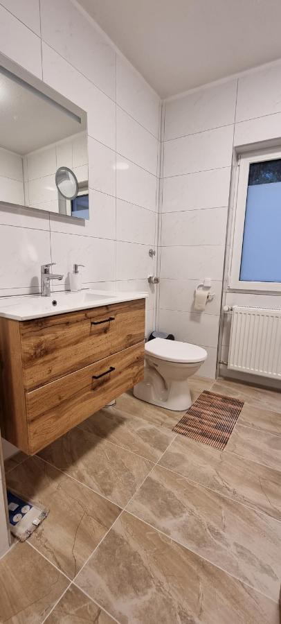 טריברג Waterfalls Apartment 2 מראה חיצוני תמונה